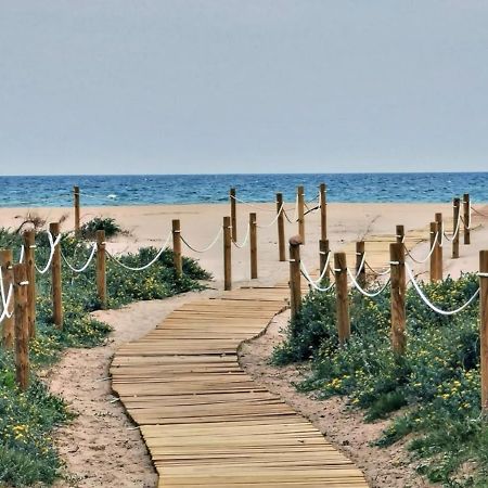 Apartment 10 Meters From The Beach Пуэтро-де-Сагунто Экстерьер фото